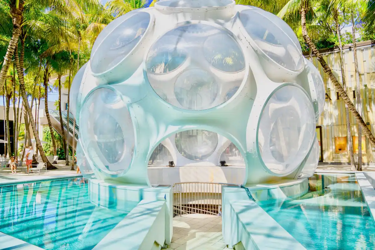 Cobertura de um quarto com vista para a baía e a cidade! Miami