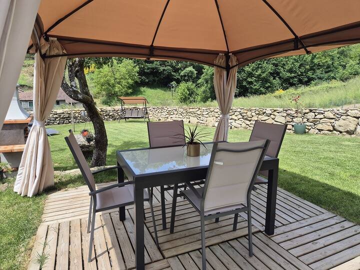 Alojamento inteiro:casa em Rubillós, Espanha