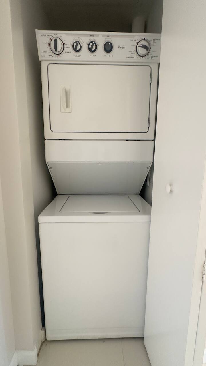 MVR | Lux Studio com varanda, piscina e vista da cidade