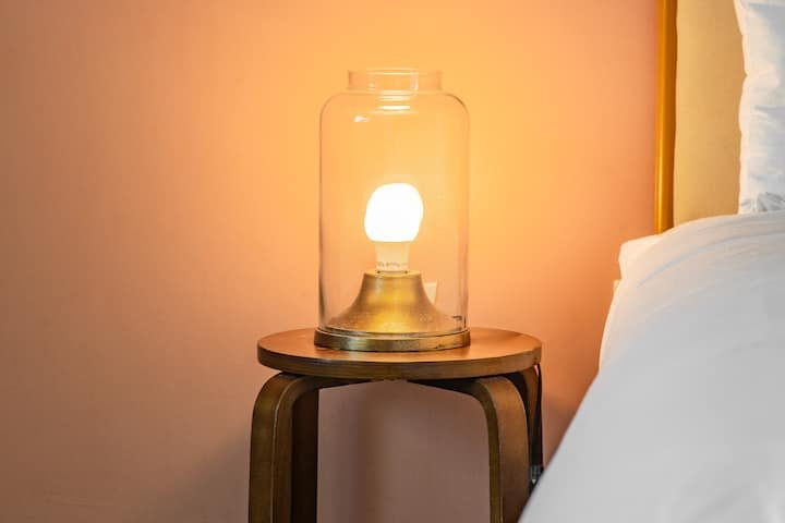 Quarto de hotel descolado no distrito de Mimo I 4 Hóspedes I Piscina