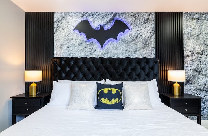 Batcaverna | Localização superior | 4PPL | Churrasqueira | Jacuzzi