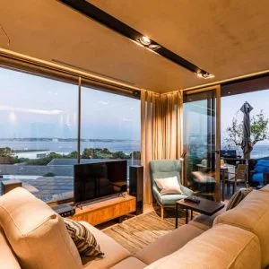 Espaço inteiro: apartamento em Paço de Arcos, Portugal