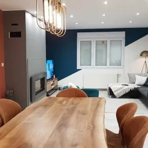 Casa com jacuzzi ao ar livre