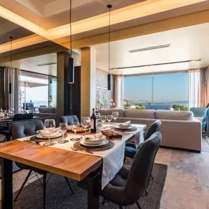 Espaço inteiro: apartamento em Paço de Arcos, Portugal