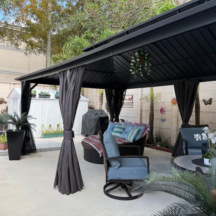 Lugar minúsculo com jacuzzi quente privativo a 7 minutos do aeroporto