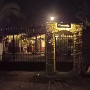 Málaga, CASUEÑA Casa tropical na cidade de Málaga.