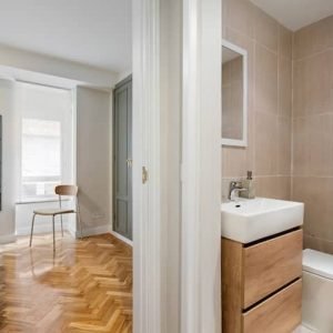 Aconchegante, central e tranquilo. Novo em folha