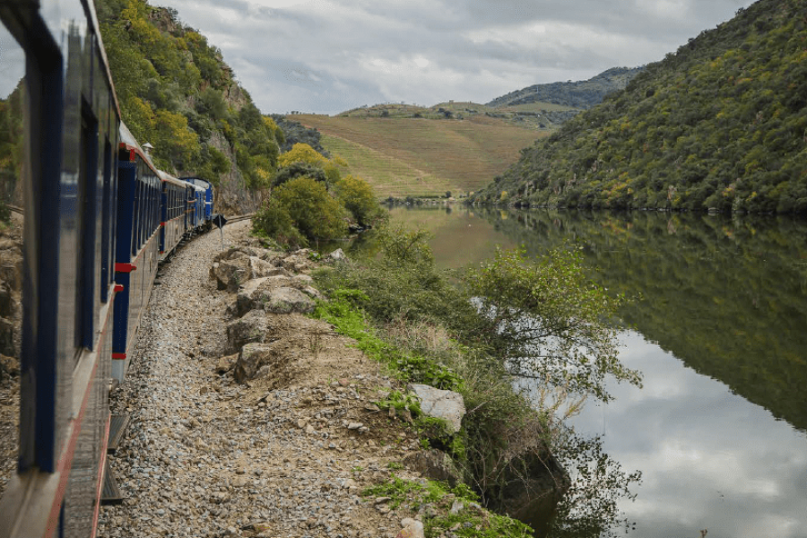 Viagem Gastronómica em Comboio de Luxo no Douro com o Chef Chakall