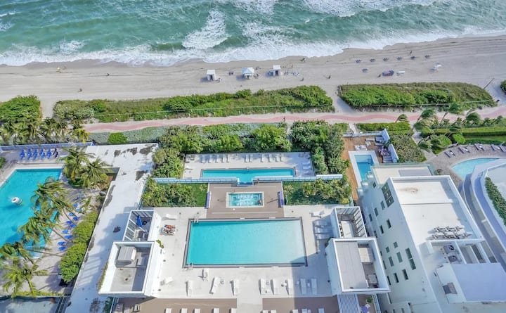 Suíte espaçosa de um quarto em Miami Beach por Dharma
