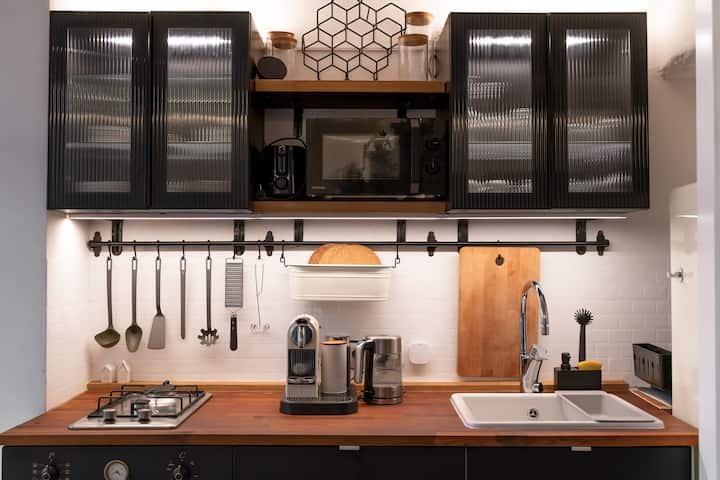 NOVO — Apartamento Moderno no Lago Como — HoneyHomes