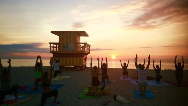 Condomínio South of Fifth Oceanfront com Beach Perks!