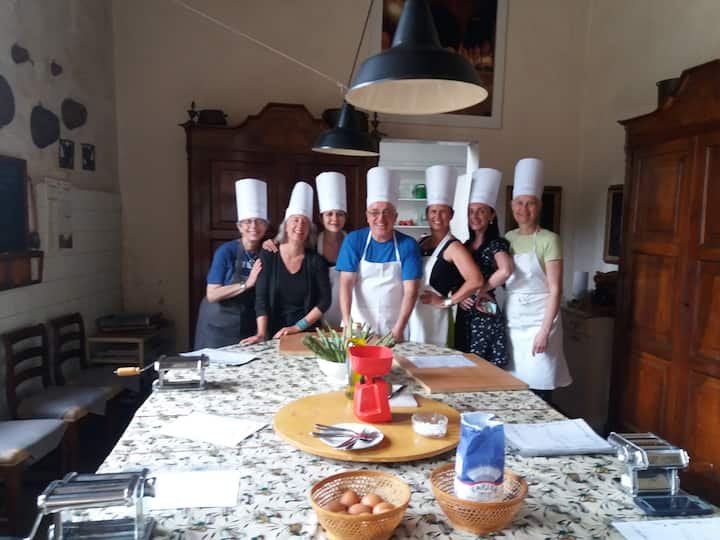 Villa Vitalba-1700 casa e vinícola a 1h de Milão