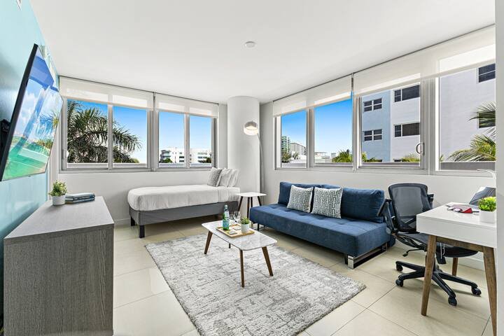 Suíte espaçosa de um quarto em Miami Beach por Dharma