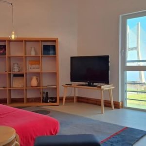 Uma verdadeira cobertura de mirante em um edifício bioclimático