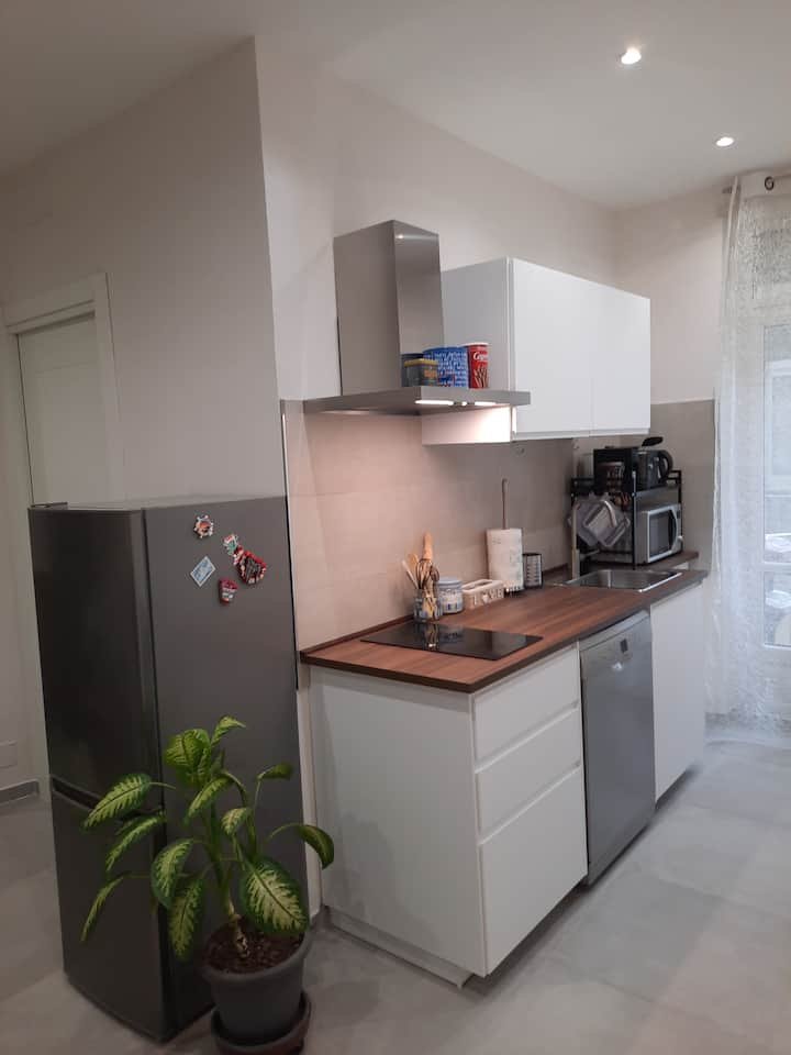 Casa “Civicocinque” adjacente ao Metro Pozzo Strada