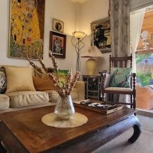 Málaga, CASUEÑA Casa tropical na cidade de Málaga.