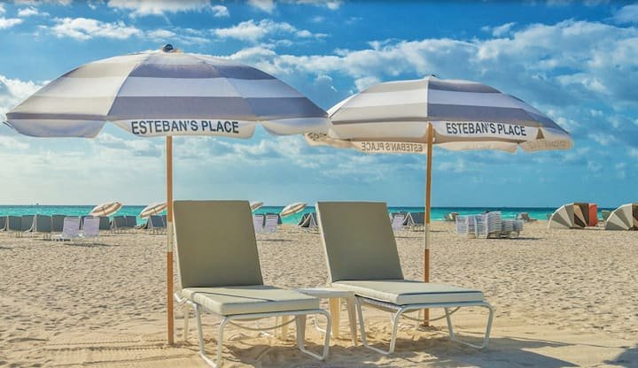 Condomínio South of Fifth Oceanfront com Beach Perks!