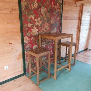 Acampamento de luxo The Red Wagon