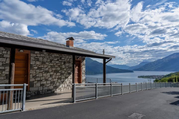 Terraço incrível no Lago de Como