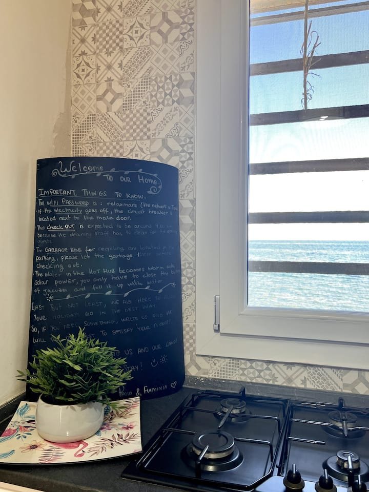 Loft à beira-mar, com acesso privativo à praia