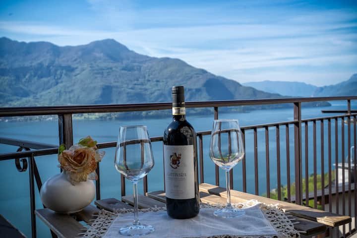 Terraço incrível no Lago de Como