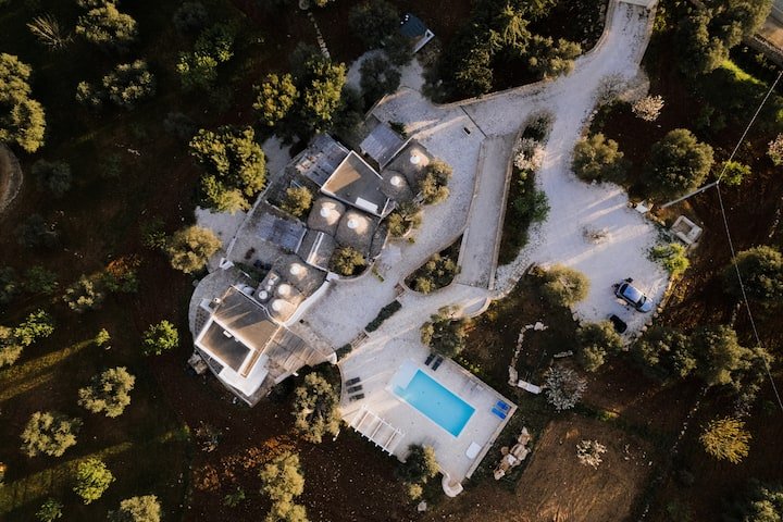 I casedd trulli com piscina