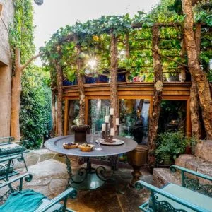 The Pool House – Organic Charm & Pool