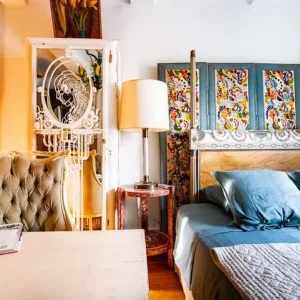 The Pool House – Organic Charm & Pool