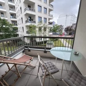 Carré Voltaire, Quarto TOP privativo com varanda!