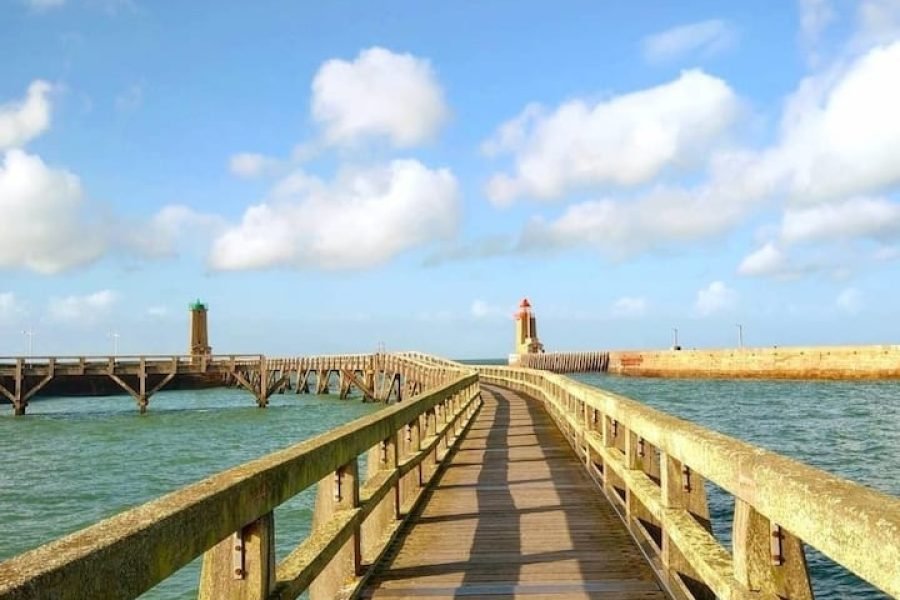 l&#8217;escale: casa de família ~10 min porto praia centro