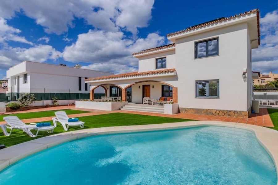 La Casita del Rincón – Piscina, praia e perto de Málaga