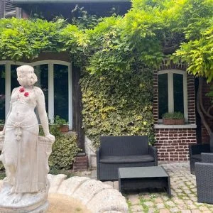 A 15 minutos do mar, quarto de hóspedes