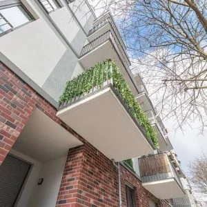 Apartamento de 3 quartos com varanda em Mitte/Gesundbr.