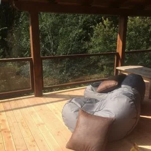 Casa de hóspedes da família Waldkauz no meio da floresta