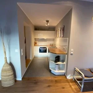 Apartamento bonito e tranquilo com um pequeno terraço