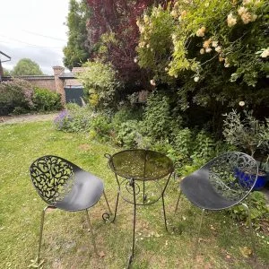 A 15 minutos do mar, quarto de hóspedes