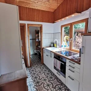 Casa de hóspedes da família Waldkauz no meio da floresta