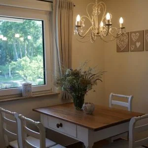 Torne-se um anfitrião    Casa de férias com jardim fantástico