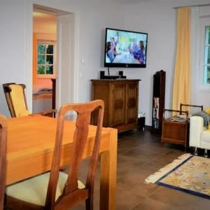 Vila majestosa ao lado do Parque Sanssouci