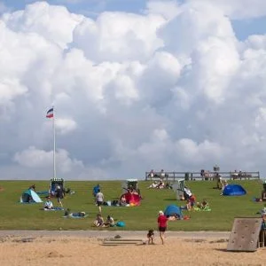 Sereia da praia norte em terra – 150 metros até o mar